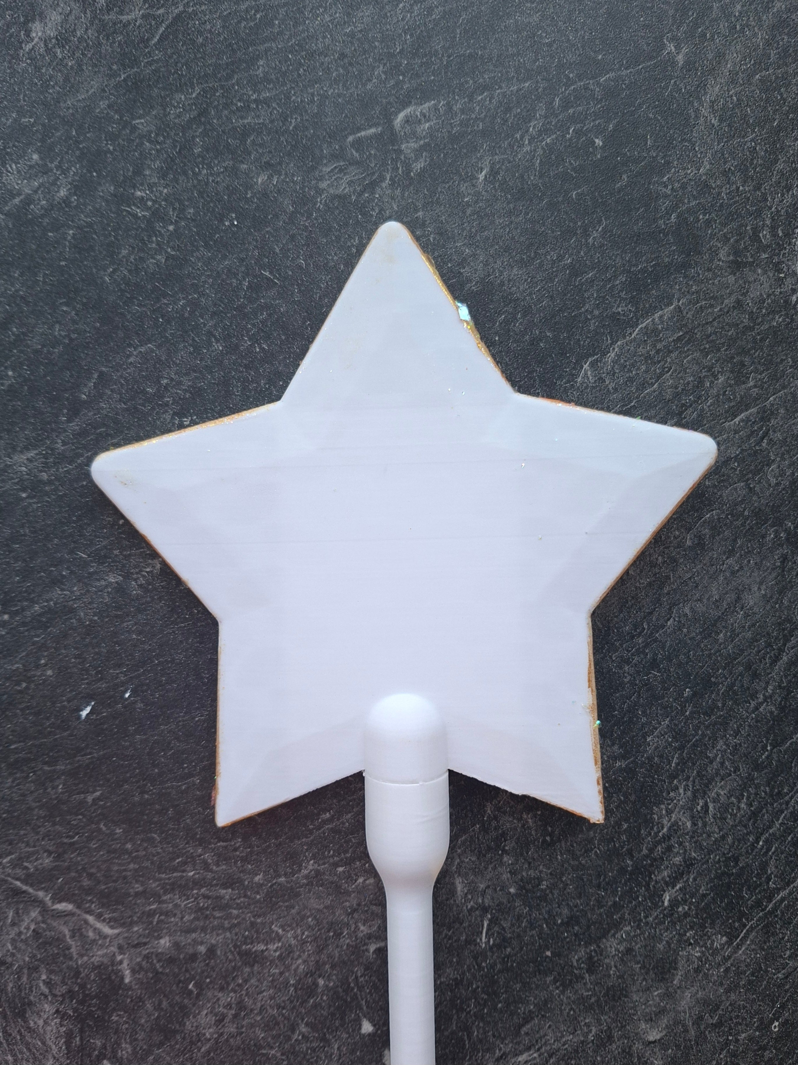 The "Magical Girl of Finance" payment wand