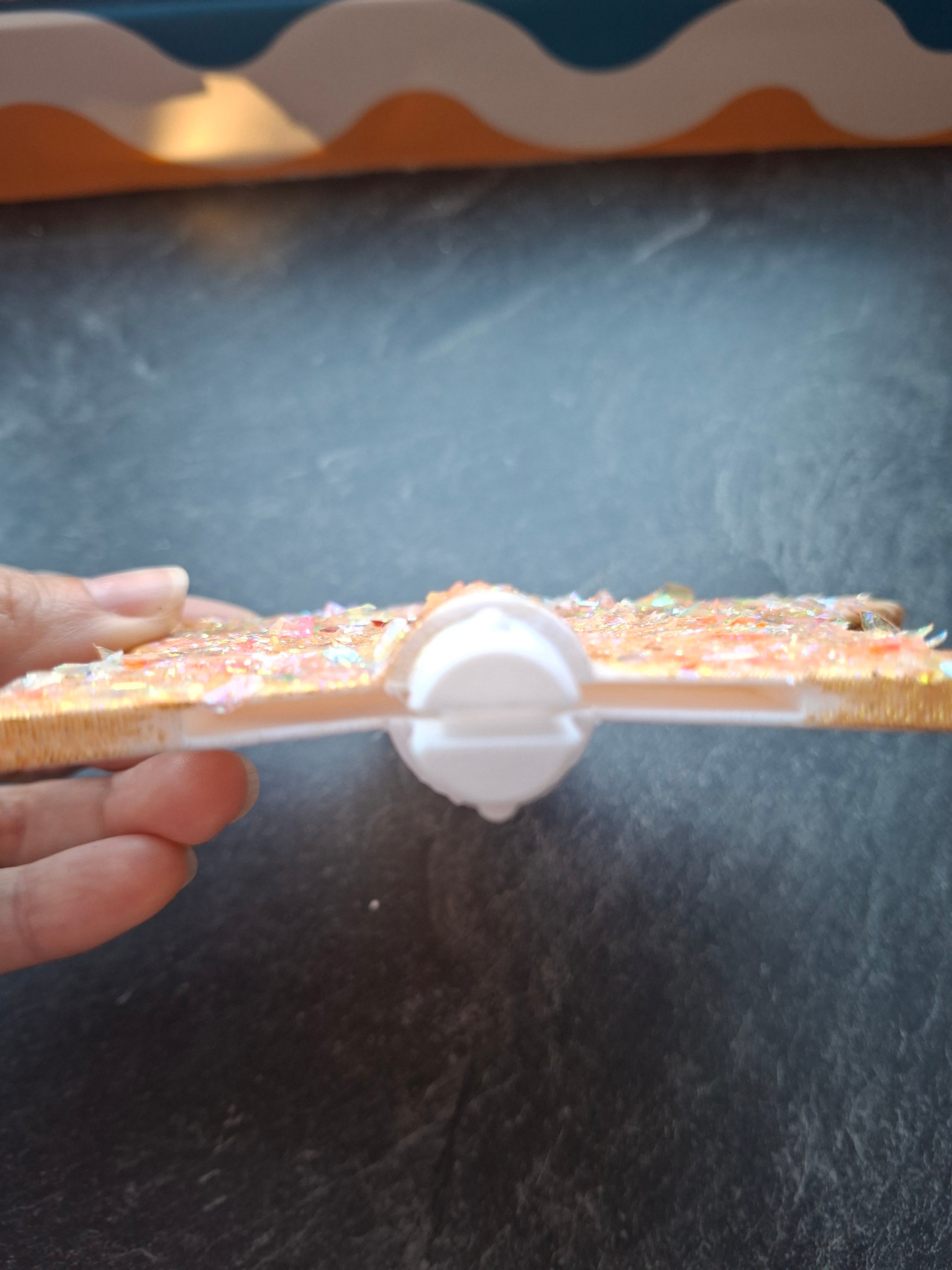The "Magical Girl of Finance" payment wand