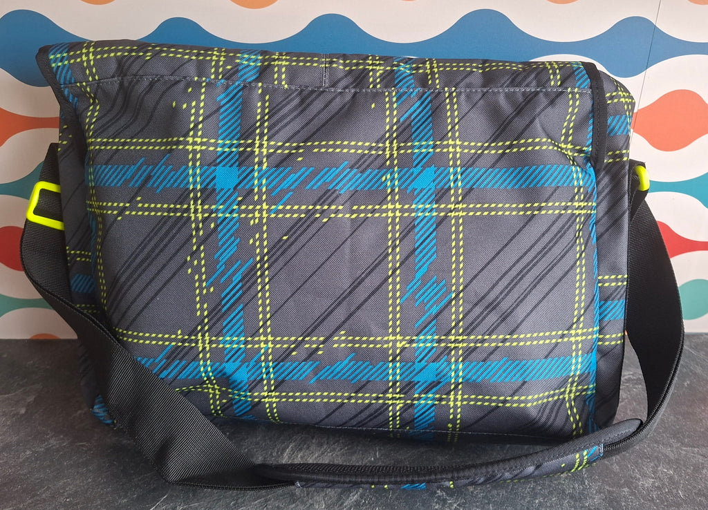 The 'Astral Kitty' messenger bag