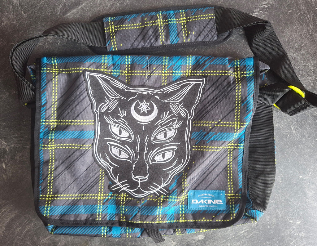 The 'Astral Kitty' messenger bag