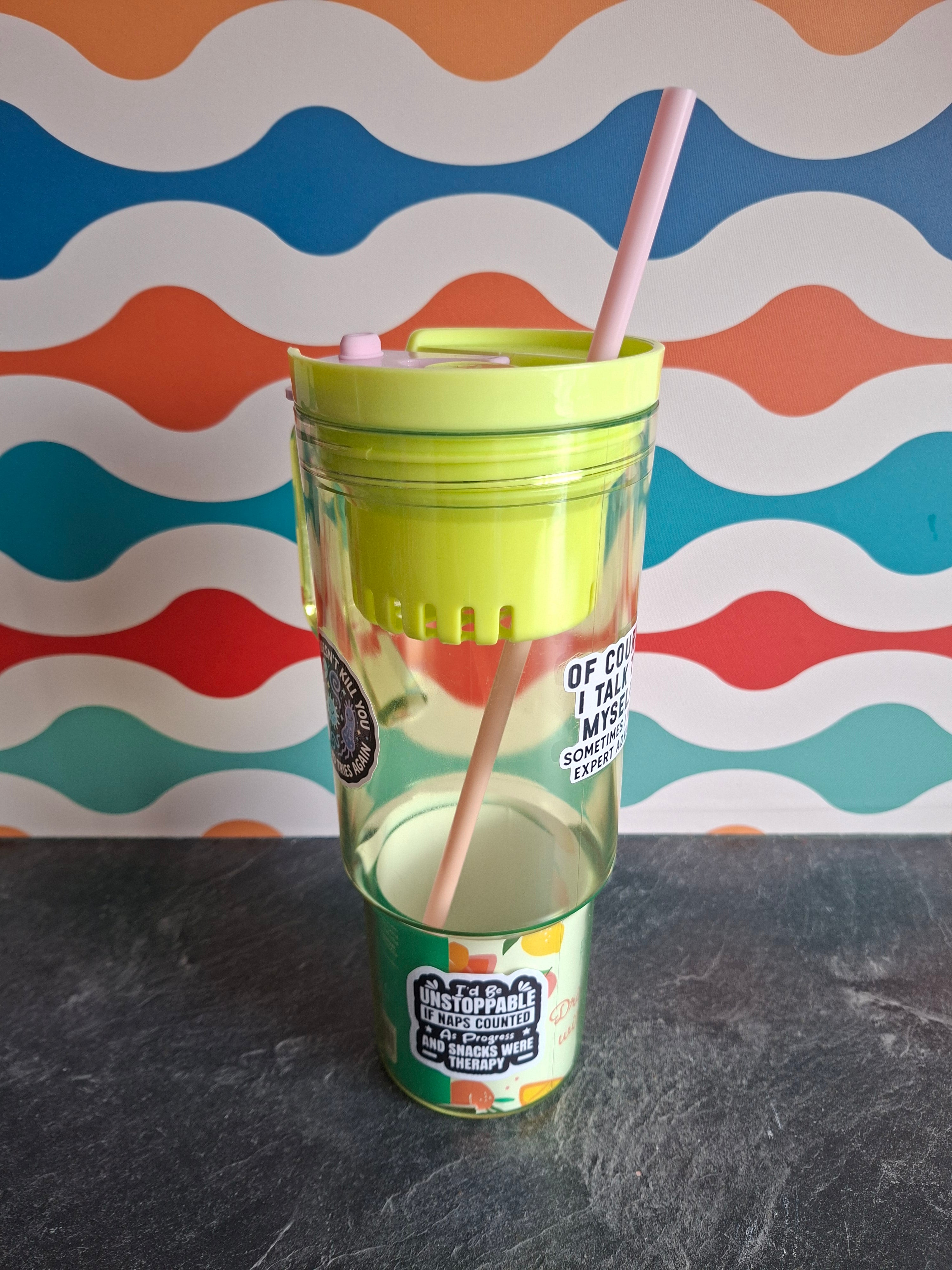 The "Mutating & Daydreaming" tumbler water bottle 1.2L