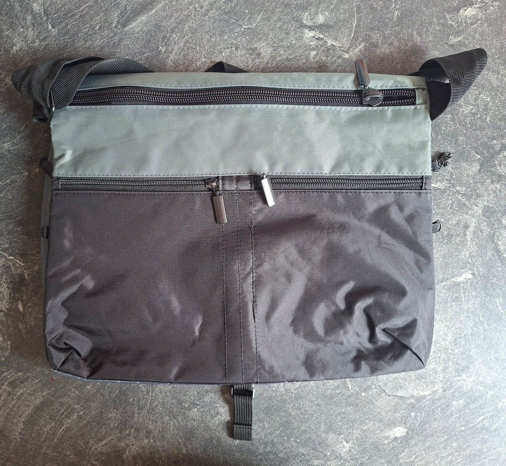 The "overly honest" messenger bag