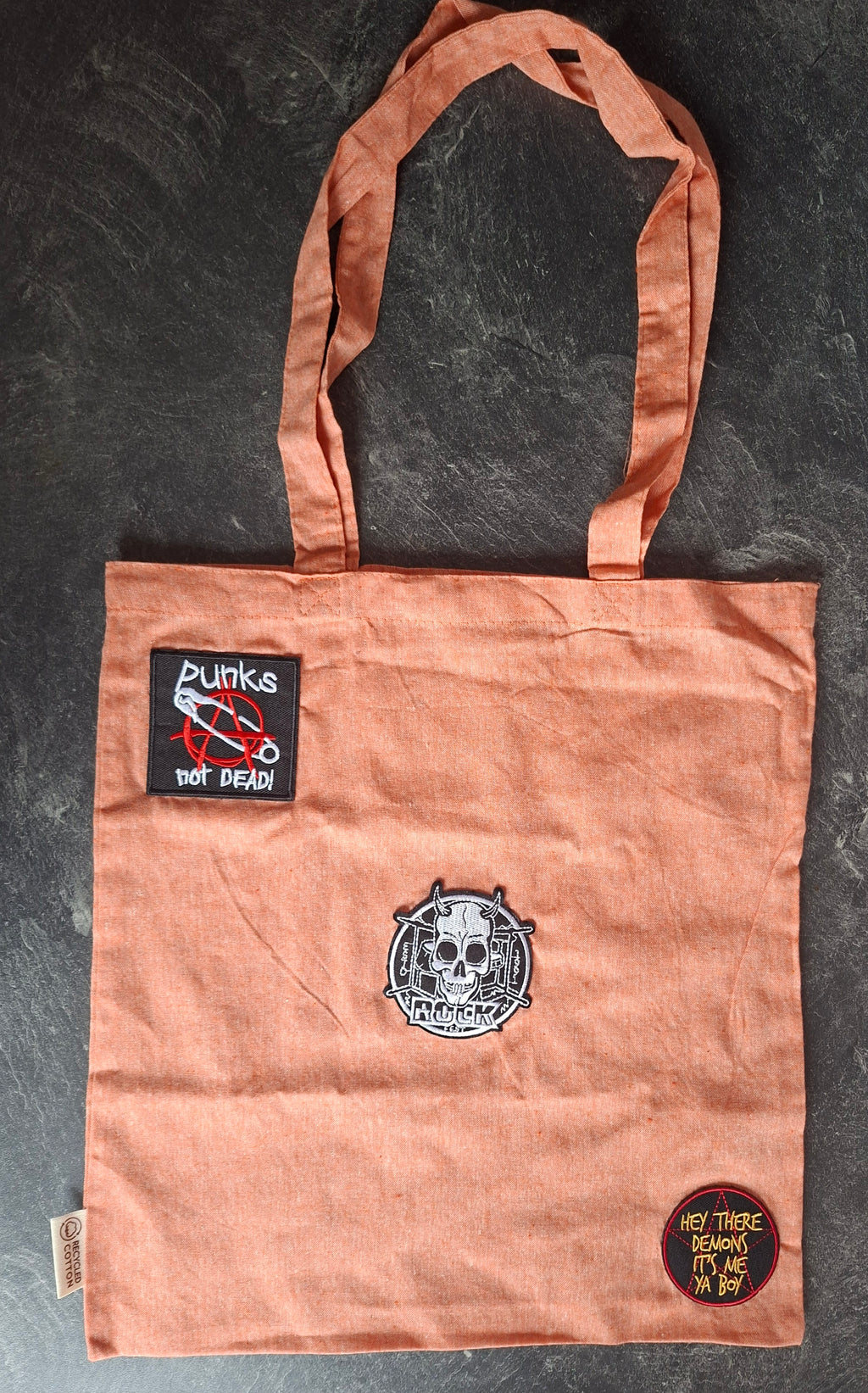 The 'Pack Light. Live Loud.' tote