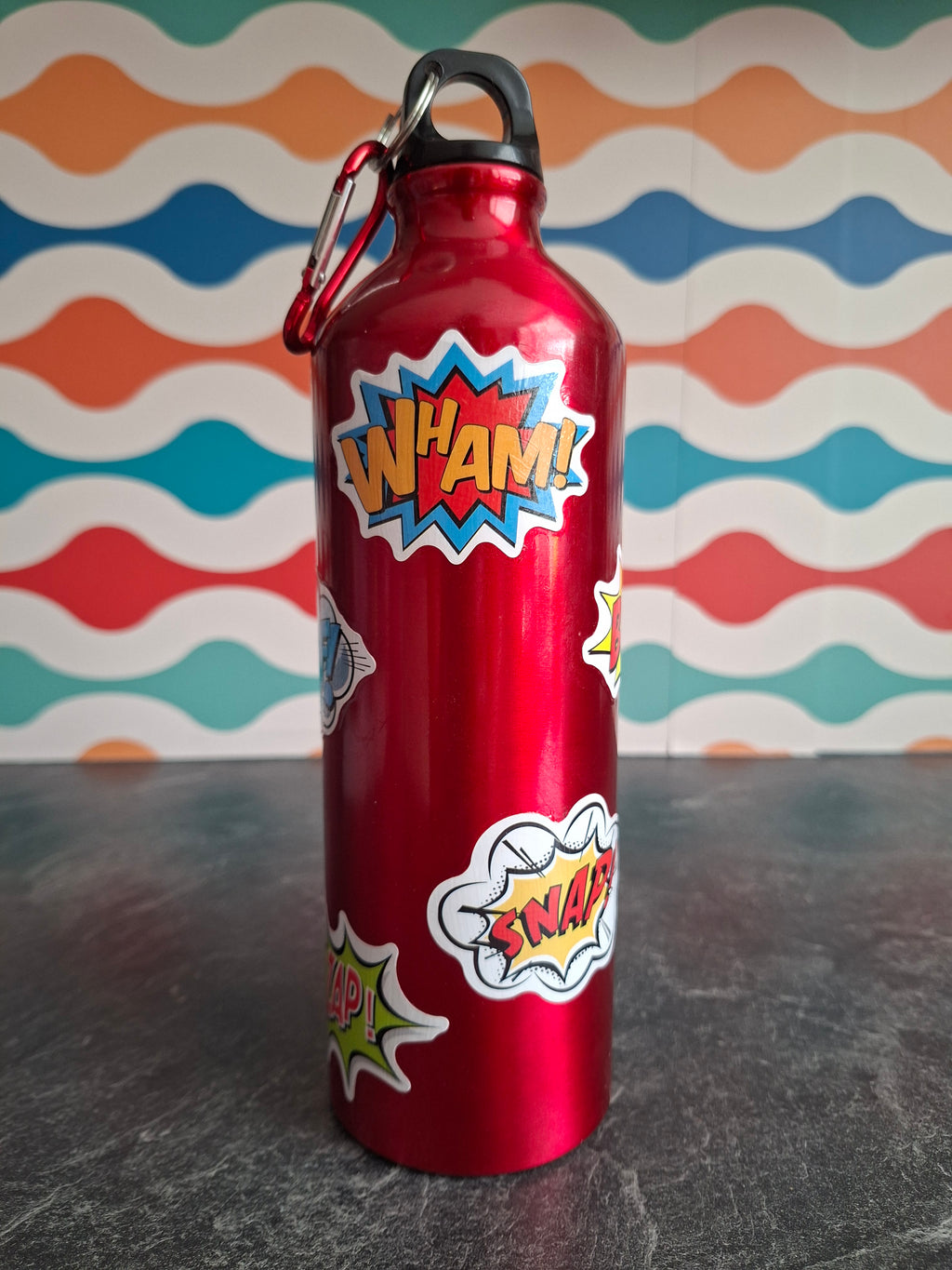 The Retro Comic Book Sound Effects Water Bottle 800 ml