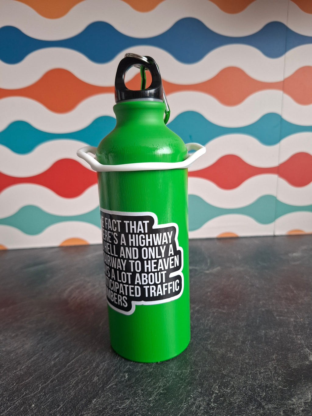 The 'Look No Hands' bottle ring